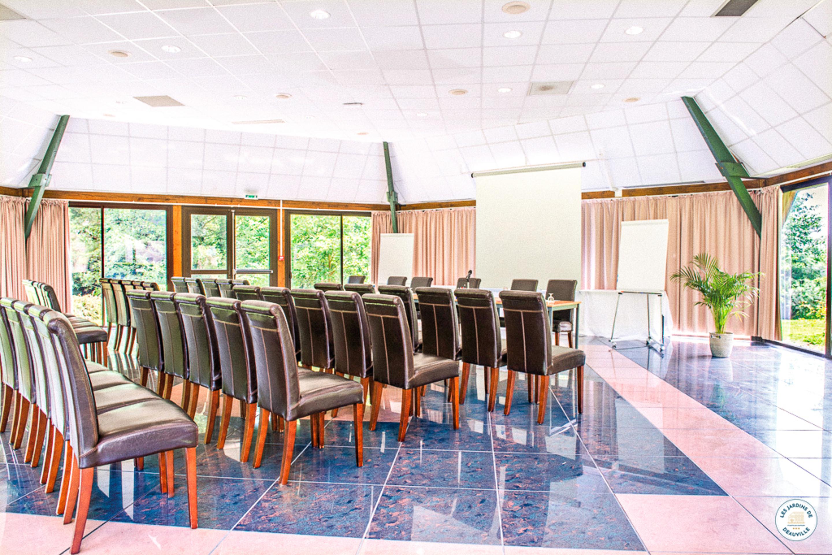 Hotel Les Jardins De Deauville Saint-Martin-aux-Chartrains Ngoại thất bức ảnh